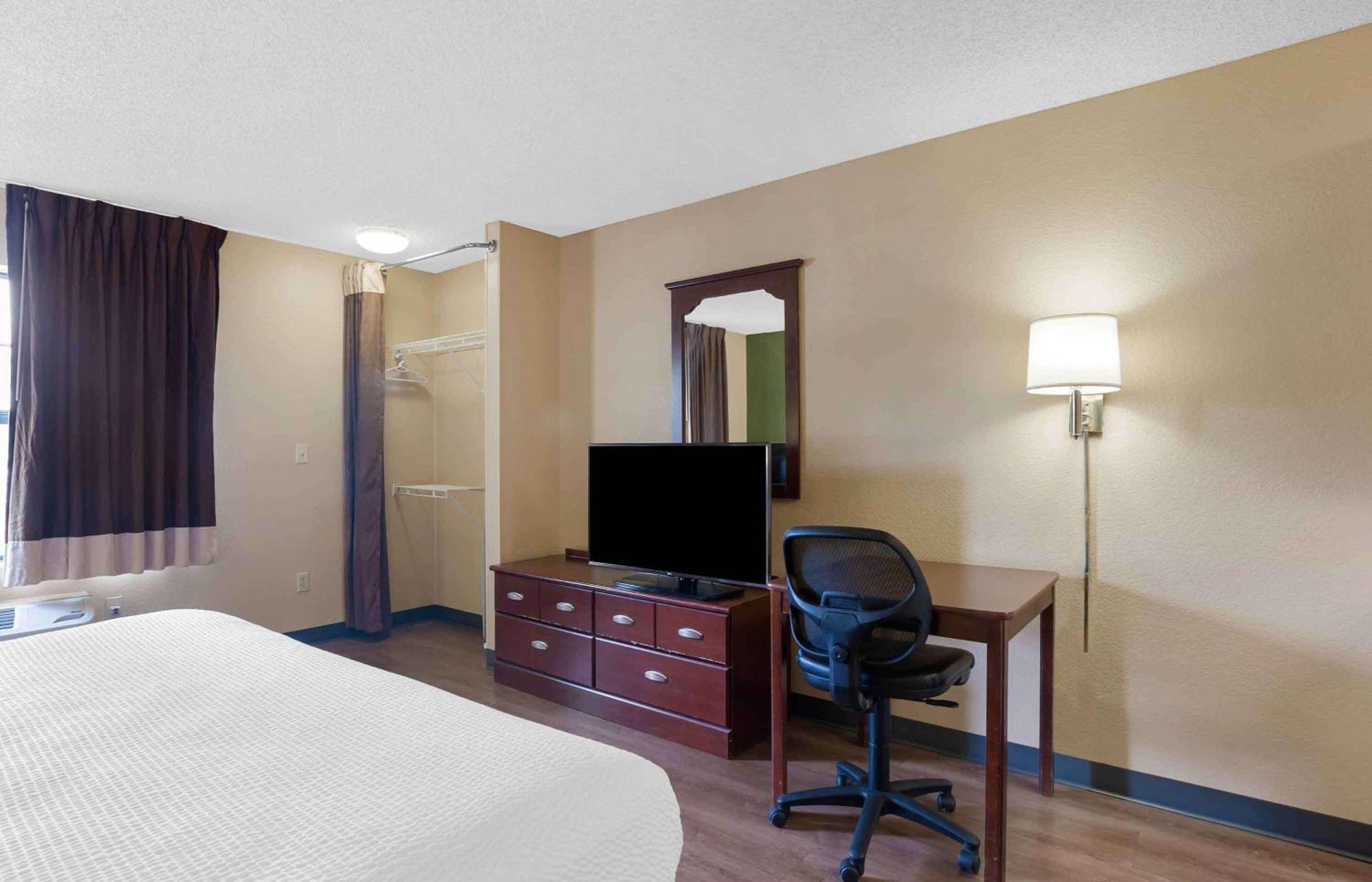 Extended America - Dallas - Frankford Road Hotel
