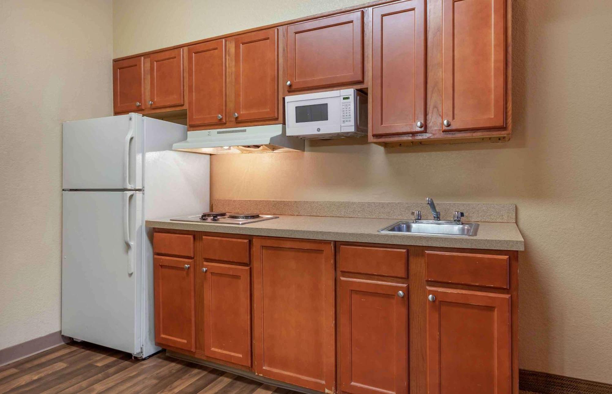 Extended America - Dallas - Frankford Road 2*
