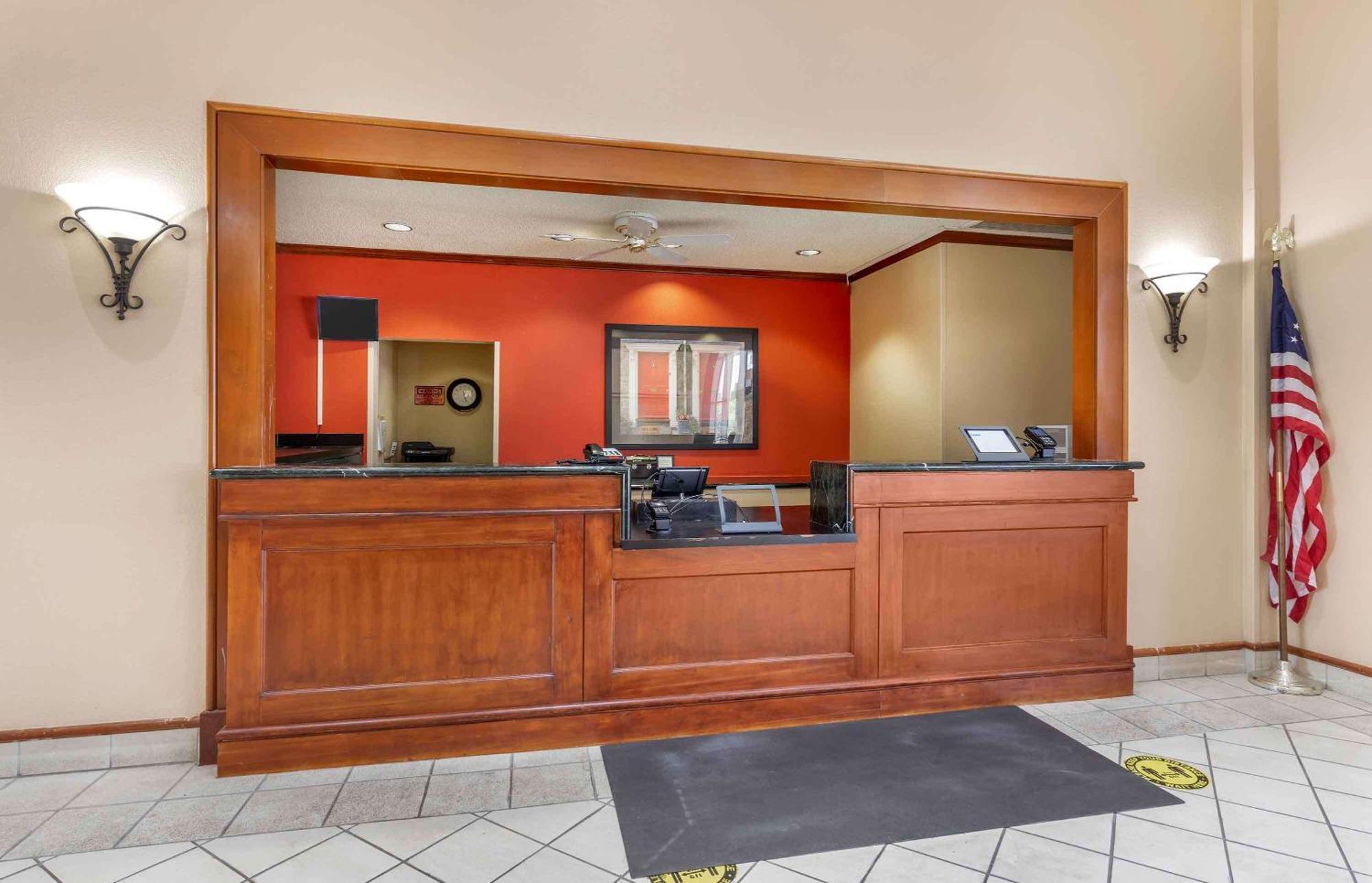 Extended America - Dallas - Frankford Road 2* Plano